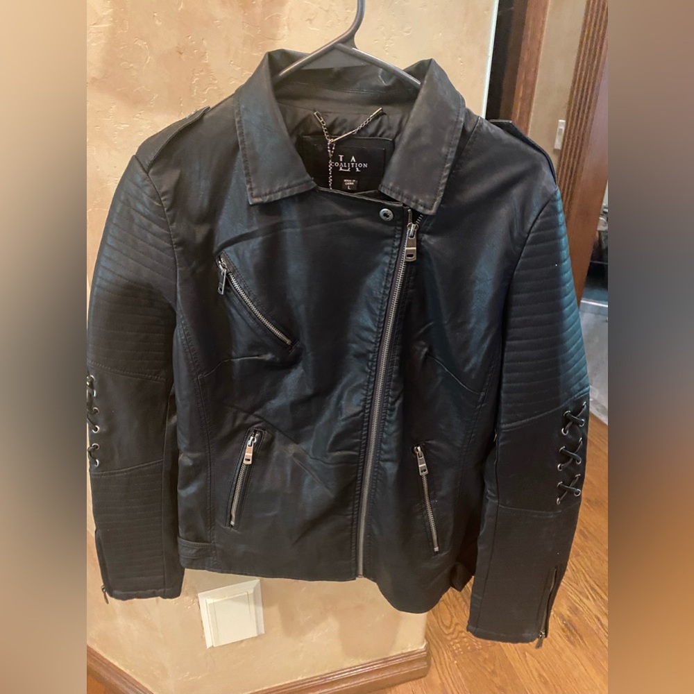 LA Coalition Black Faux Leather Moto Jacket Large (NWT) Christmas Gift Free ship